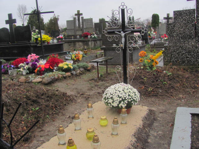 Grób Andrzej Budzik