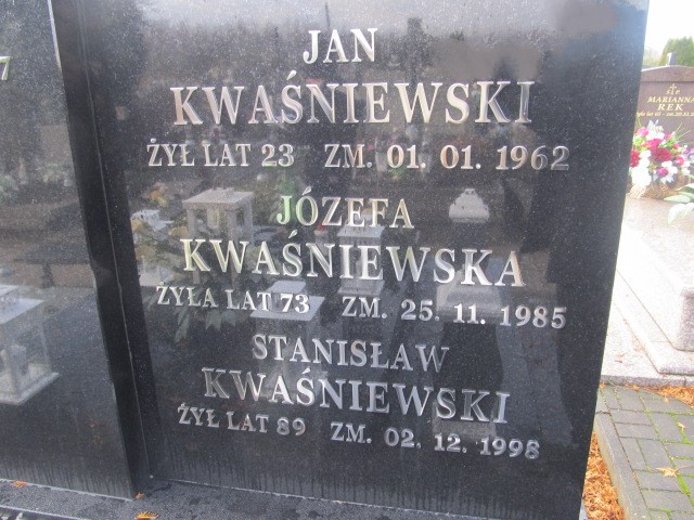 Grób Waldemar Łubiński