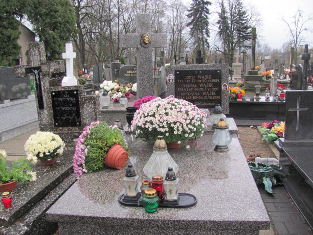 Grób Teresa Wąsik